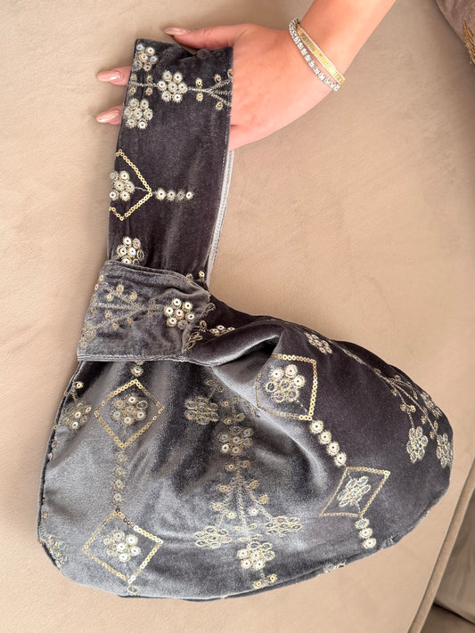 The Royal Slate Pouch
