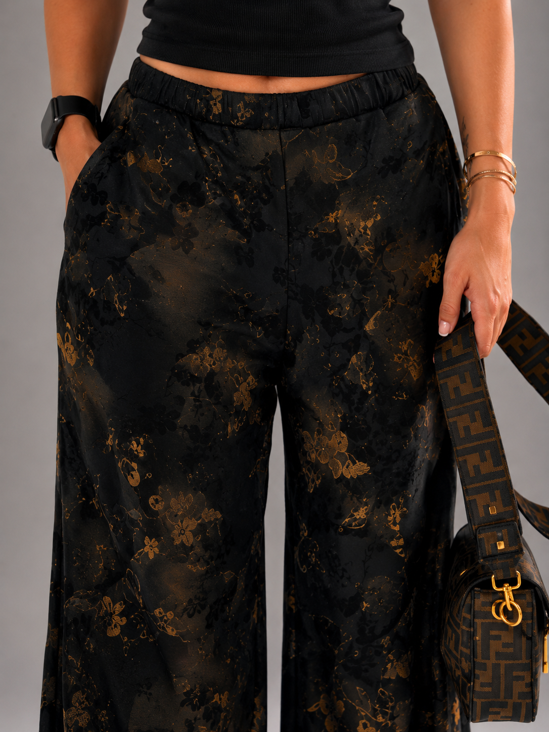 Zaria Wide-Leg Pants - Black & Gold